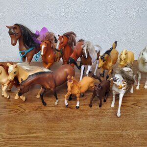 Toy Figures - Lot of 13 Horses - 4.5" to 9" Tall